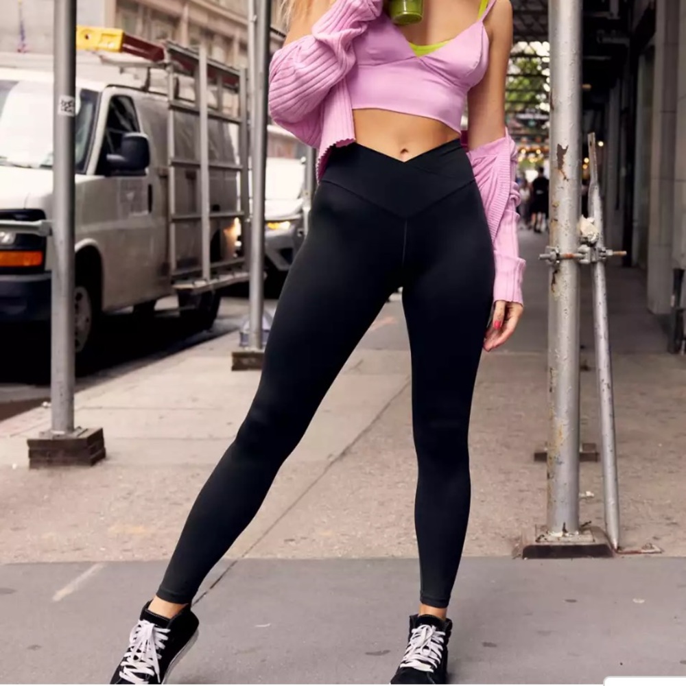Aerie crossover leggings